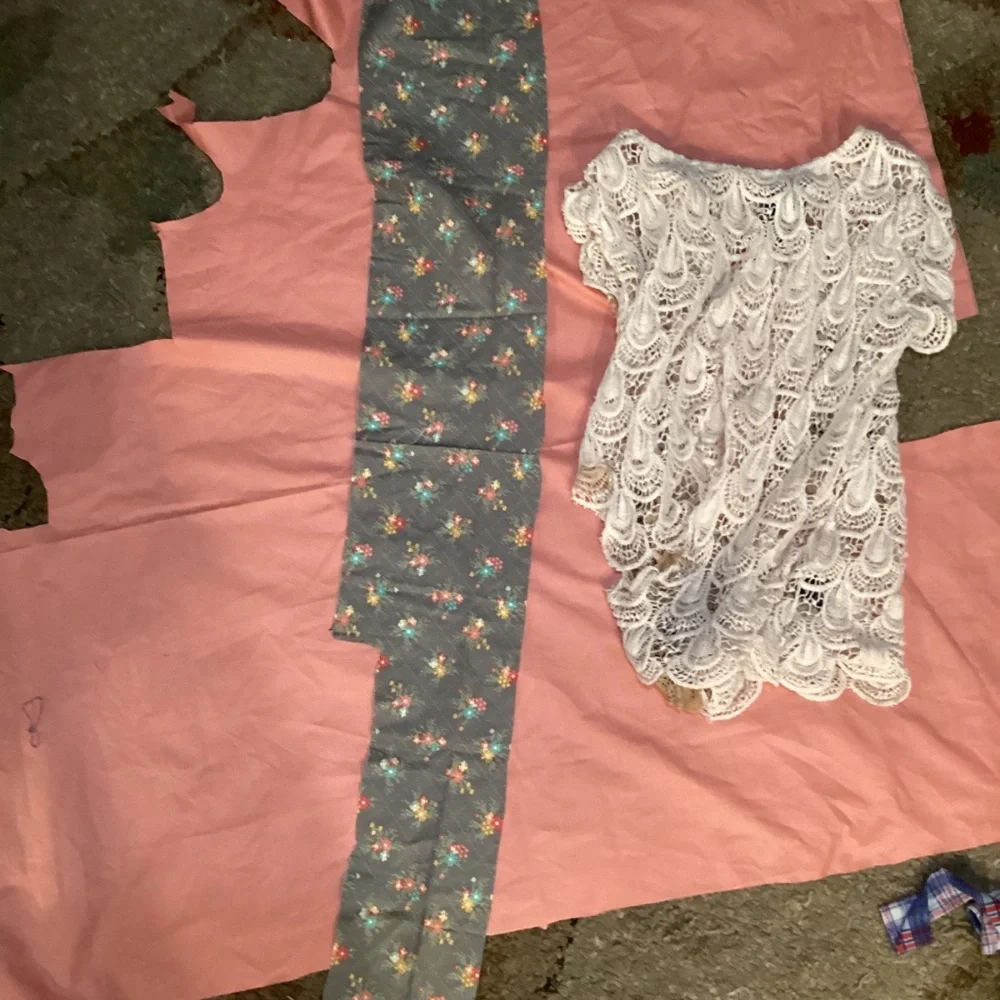 Scrap fabrics - Picture 6 of 8
